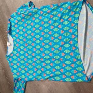 Lularoe top